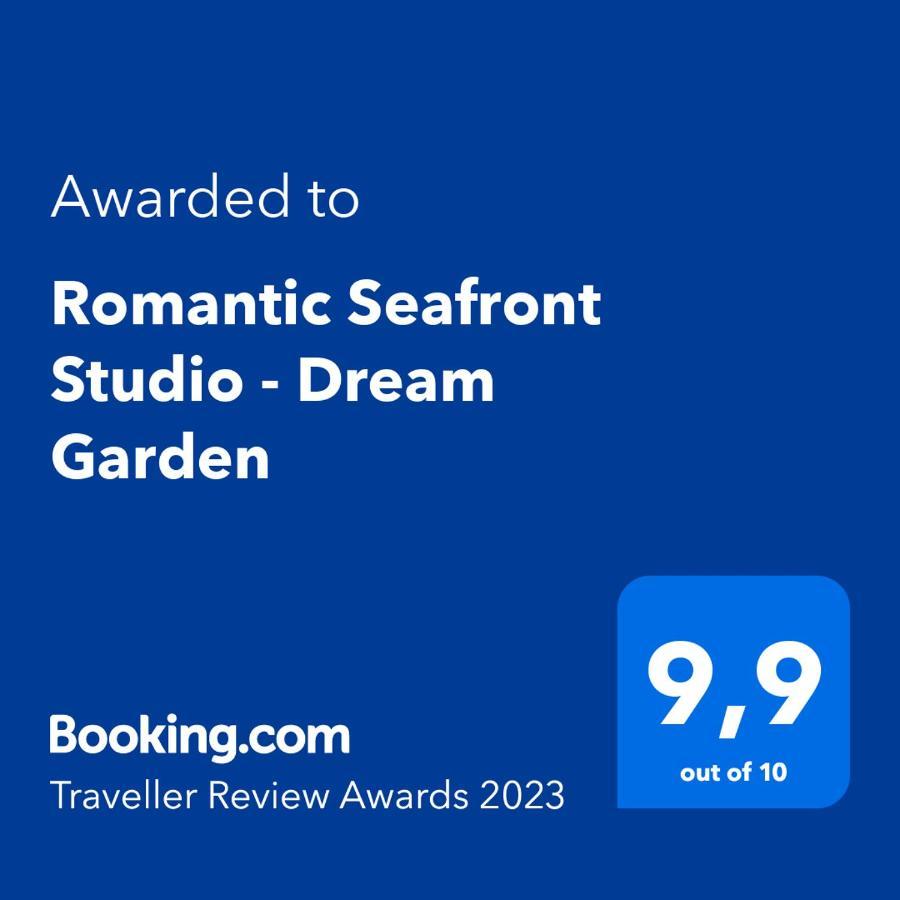 Romantic Seafront Studio - Dream Garden Platanidia Exterior foto
